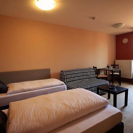 U Admirala Hotel Kladno Buitenkant foto