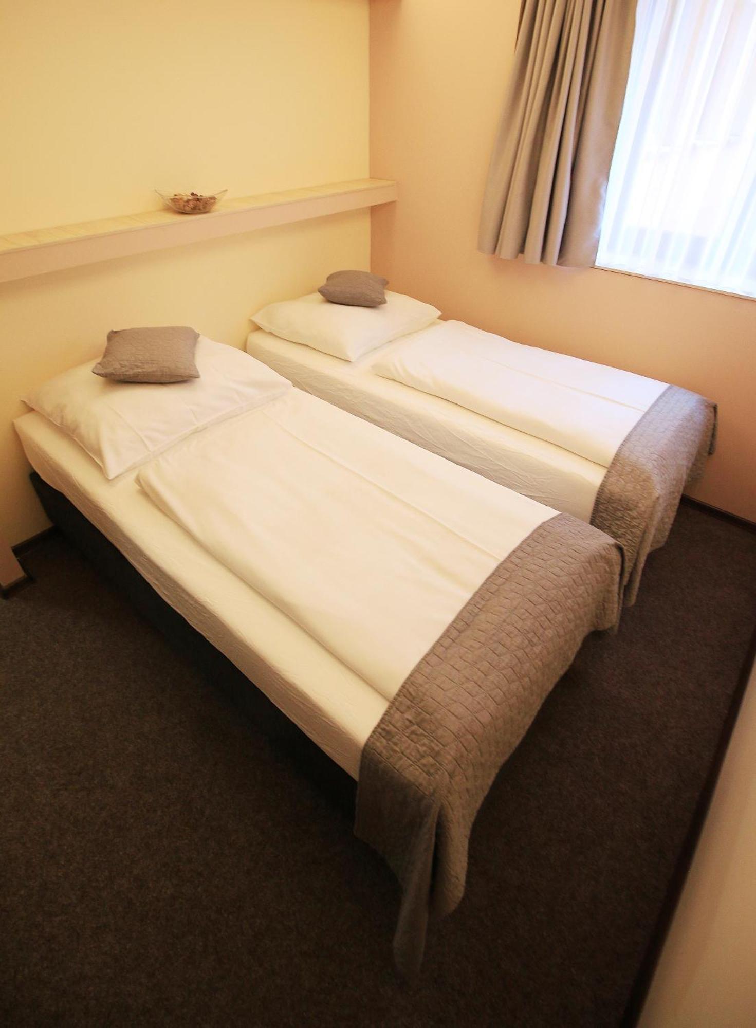 U Admirala Hotel Kladno Buitenkant foto