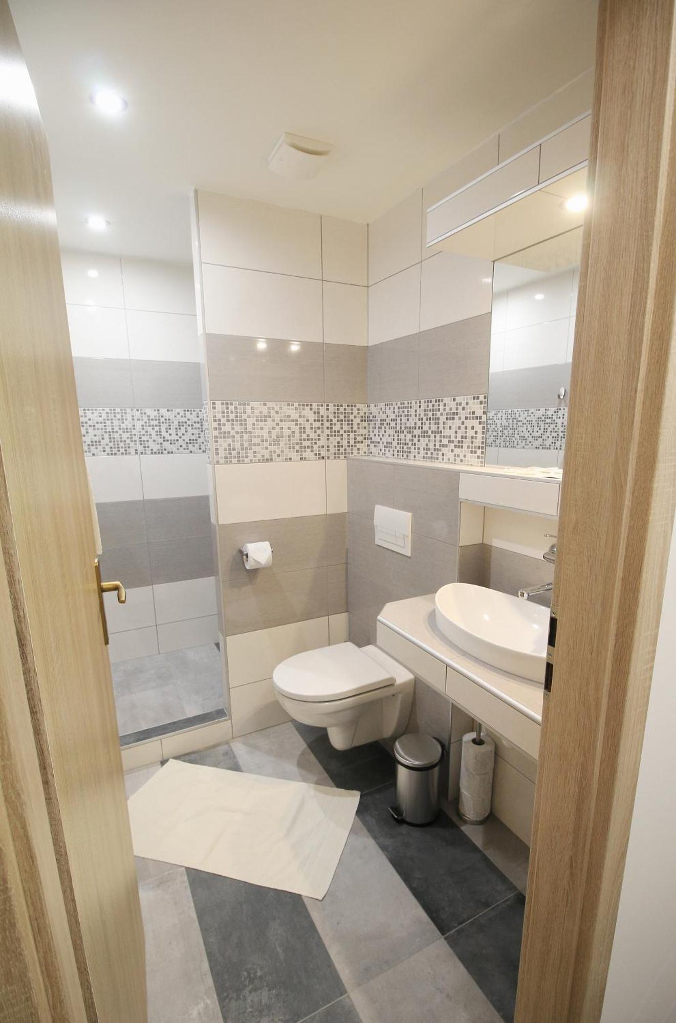 U Admirala Hotel Kladno Buitenkant foto